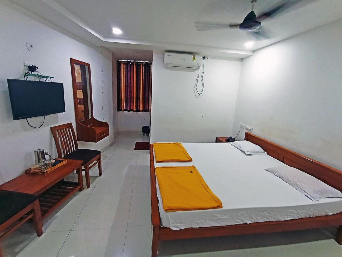 Staymaker Shri Shakti Residency Хубли Экстерьер фото