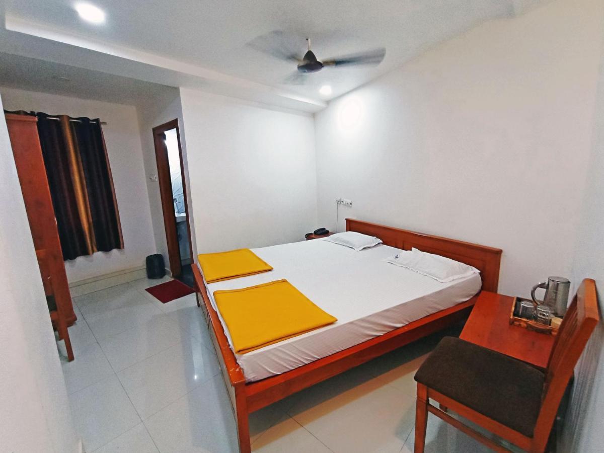 Staymaker Shri Shakti Residency Хубли Экстерьер фото