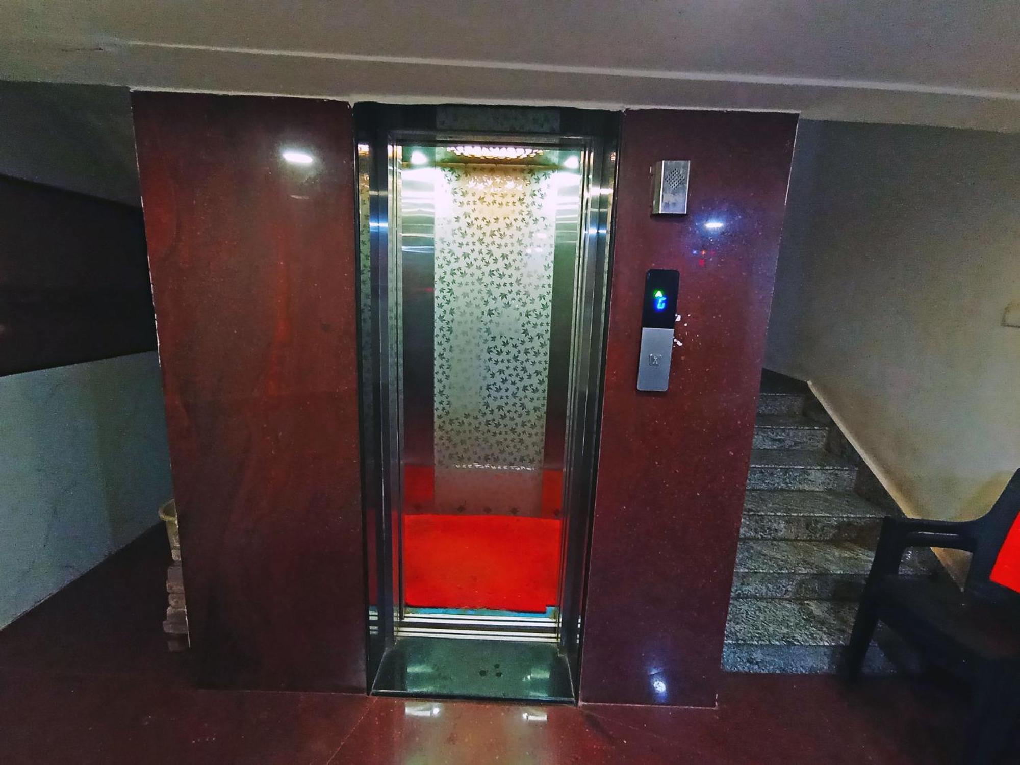 Staymaker Shri Shakti Residency Хубли Экстерьер фото